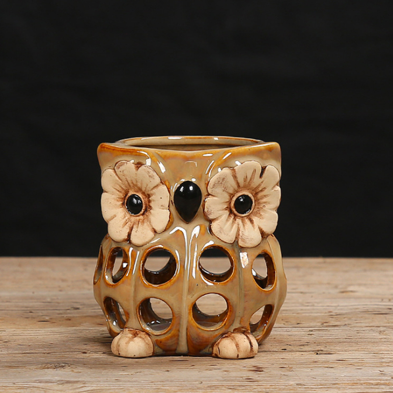 Ceramic owl candle holder Ausgehöhlter Keramik-Eulen-Kerzenständer / Kerzenhalter