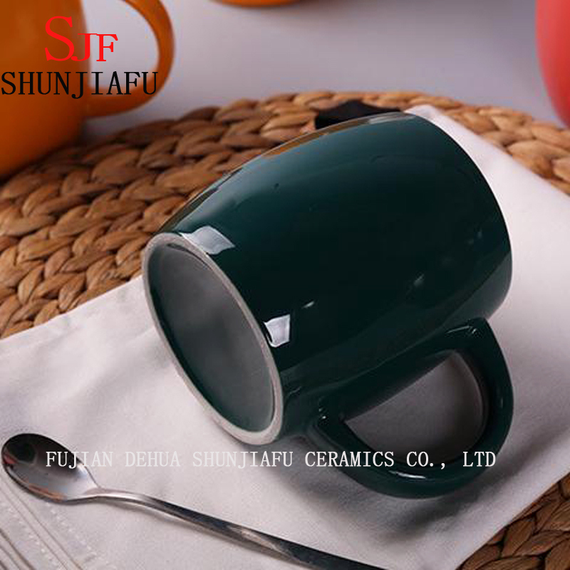 Kundenspezifische Keramikbecher-Kaffeetassen (au&szlig;erhalb bunt)