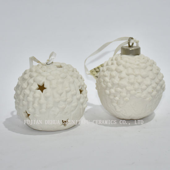 4 Design Keramik Tannenzapfen Form Serie / Kerzenhalter