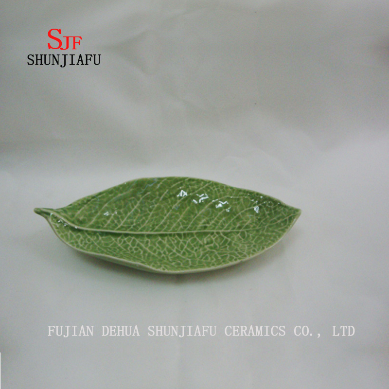 Green Leaf Ceramic Glossy Sauce Essteller