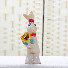 Keramik kleines Kaninchen Hand halten Sonnenblume prägnante Mode Home Decoration / a