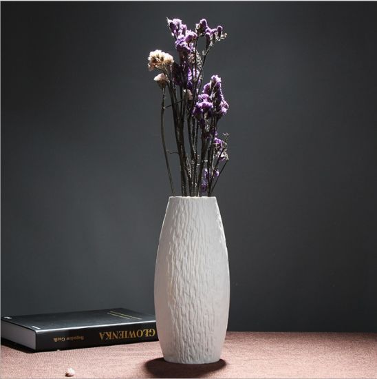 Großhandel Fabrikpreis Verschiedene elegante weiße Keramik Porzellan Blumenvase