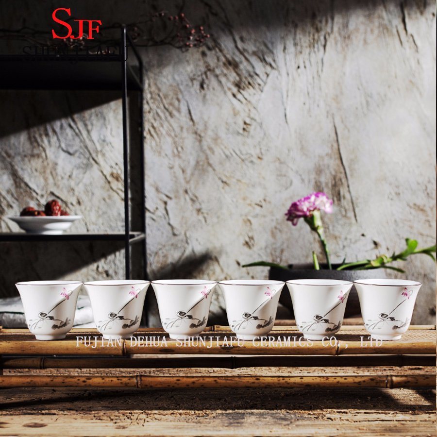 Hochwertige handgemachte Farbe Lotus Keramik Kung Fu Teetasse