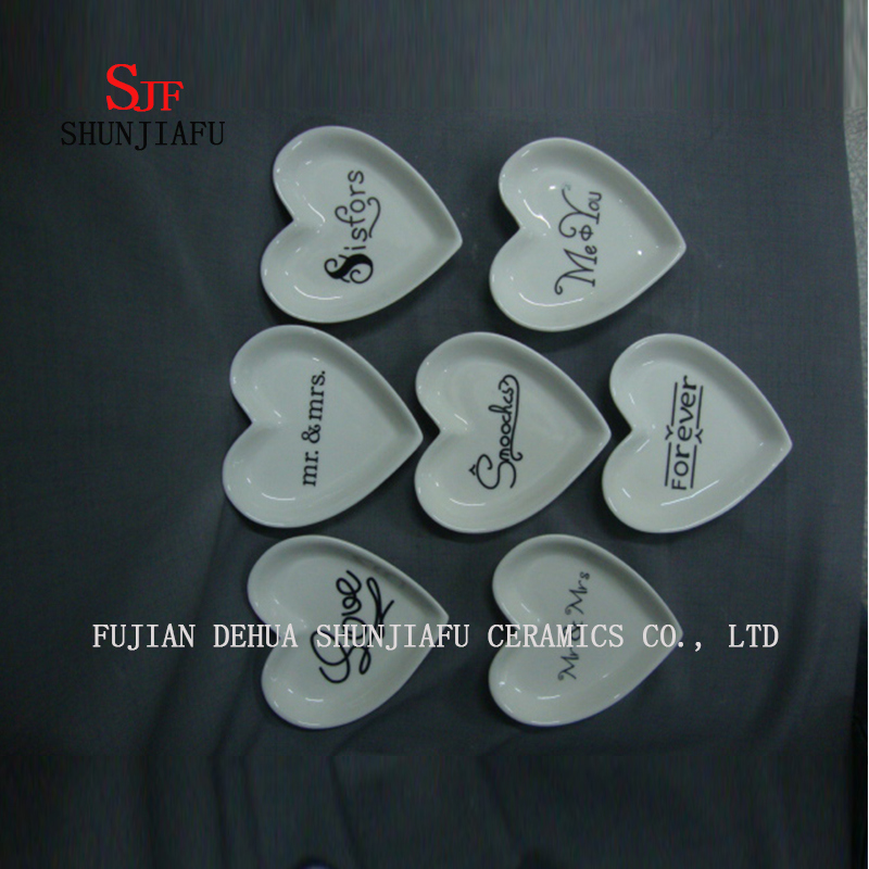 7 PCS / Keramik-Gew&uuml;rzschalen Vorspeisenteller, Porzellan-Untertassen Sch&uuml;ssel Geschirr (Herzform)