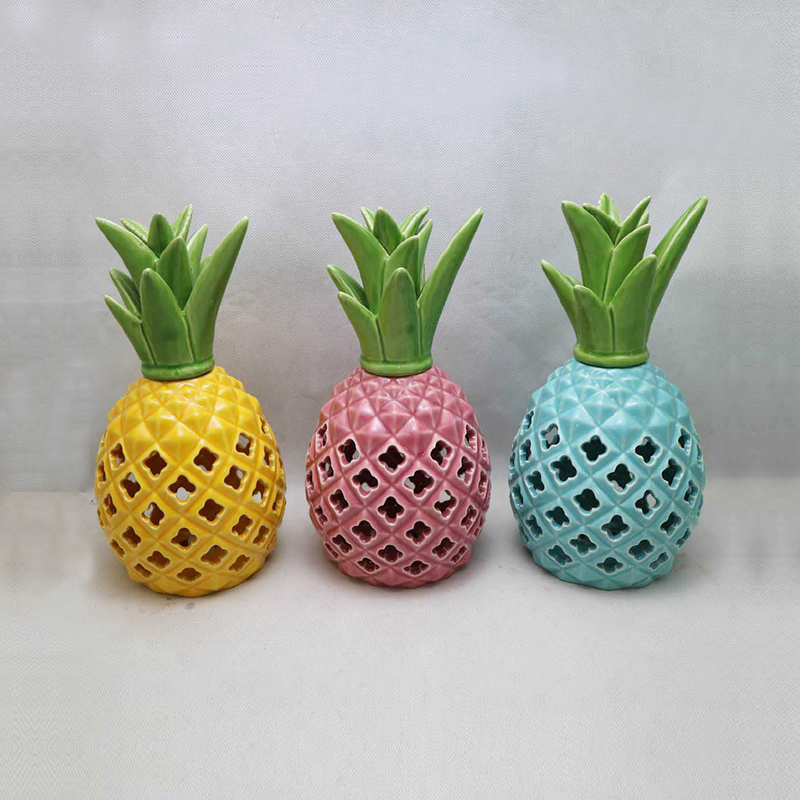 Galvanisierte Keramik Gold Ananas Home Decoration LED