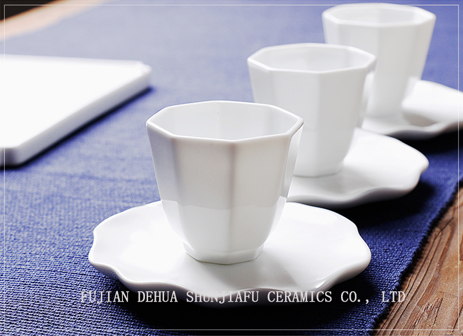 Hochwertige Brilliant White Porecelain Vital Teetasse, Octagon Cup Keramik