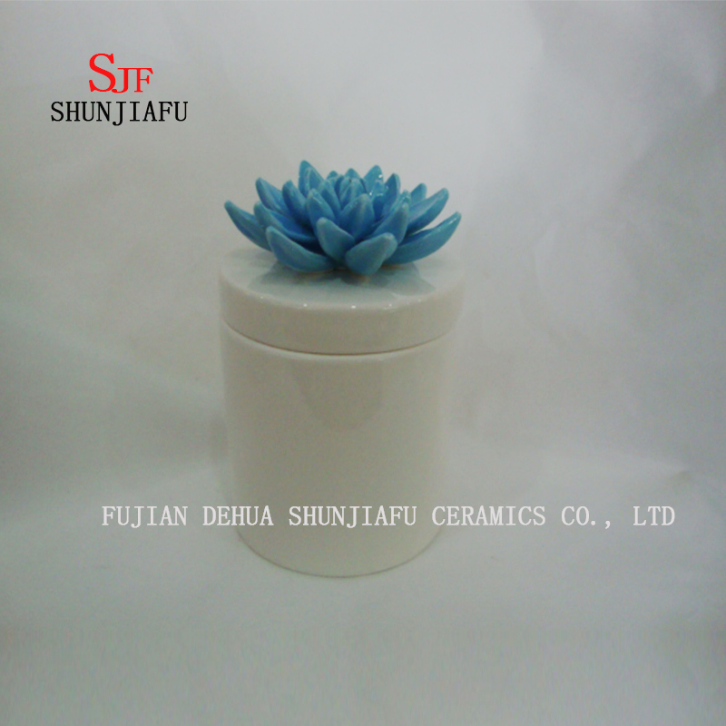 Neue handgemachte runde blaue Blumenschmuckschatulle