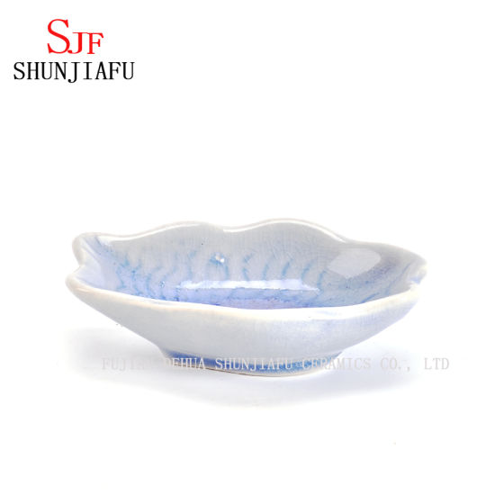 Löffelförmige Keramiksauce Dish White Color Porzellan-Verkostungslöffel