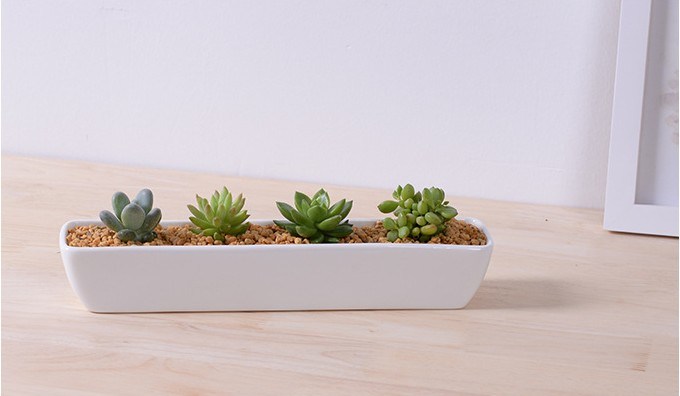 Keramischer quadratischer wei&szlig;er Blumentopf