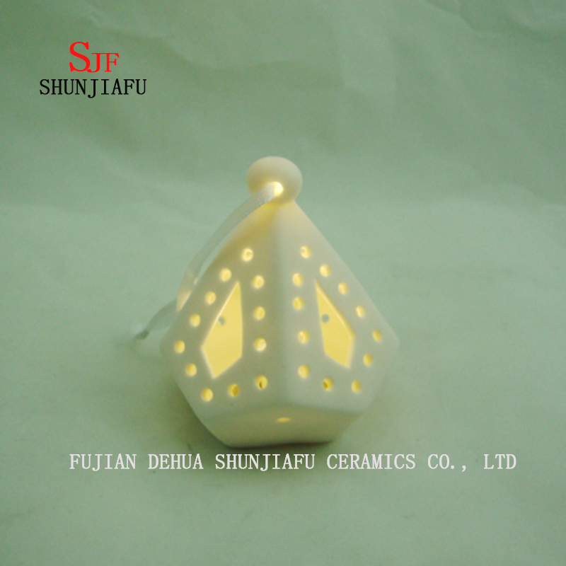 Polygonform Wei&szlig;er Keramikleuchter, Kerzenhalter