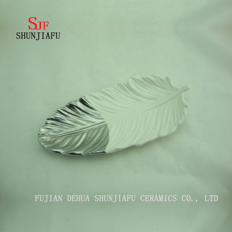 Gold- und Silber-Spezialfederschalen, Keramikplatte / B.