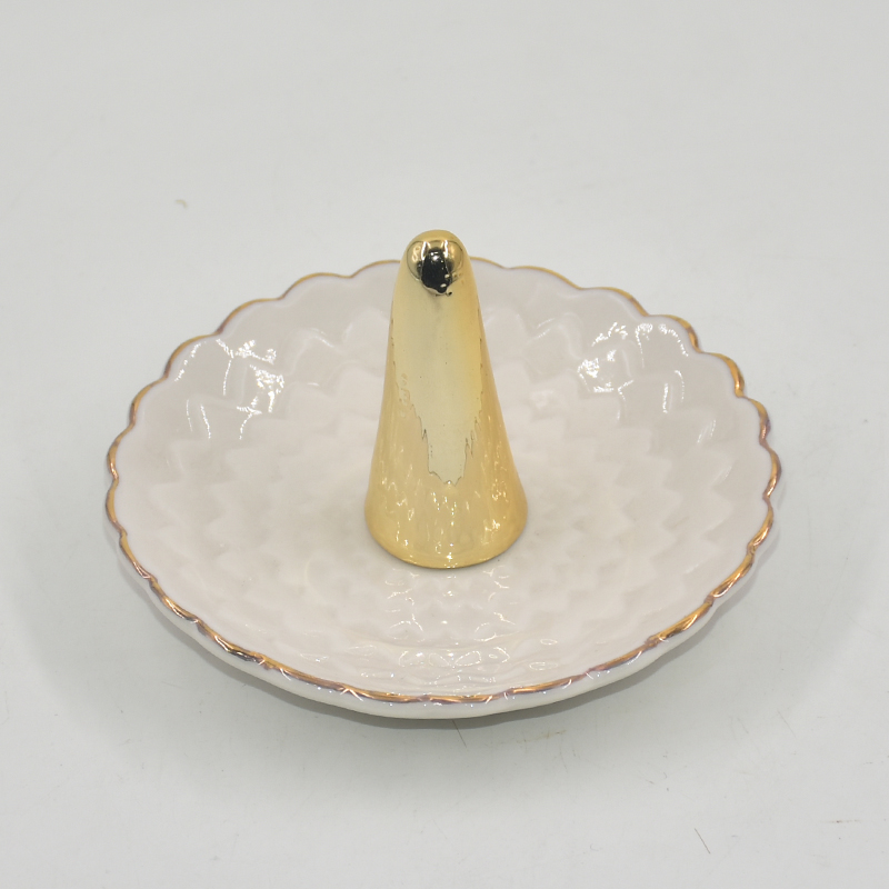 Golden Cone Style Flower ChassisKeramischer Schmuckschalenringhalter