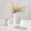 Moderne minimalistische Porzellanbodenvase - Mehrere Farben, glasiert schwarz, weiß usw. Finish für zeitgenössisches Home Office Decor