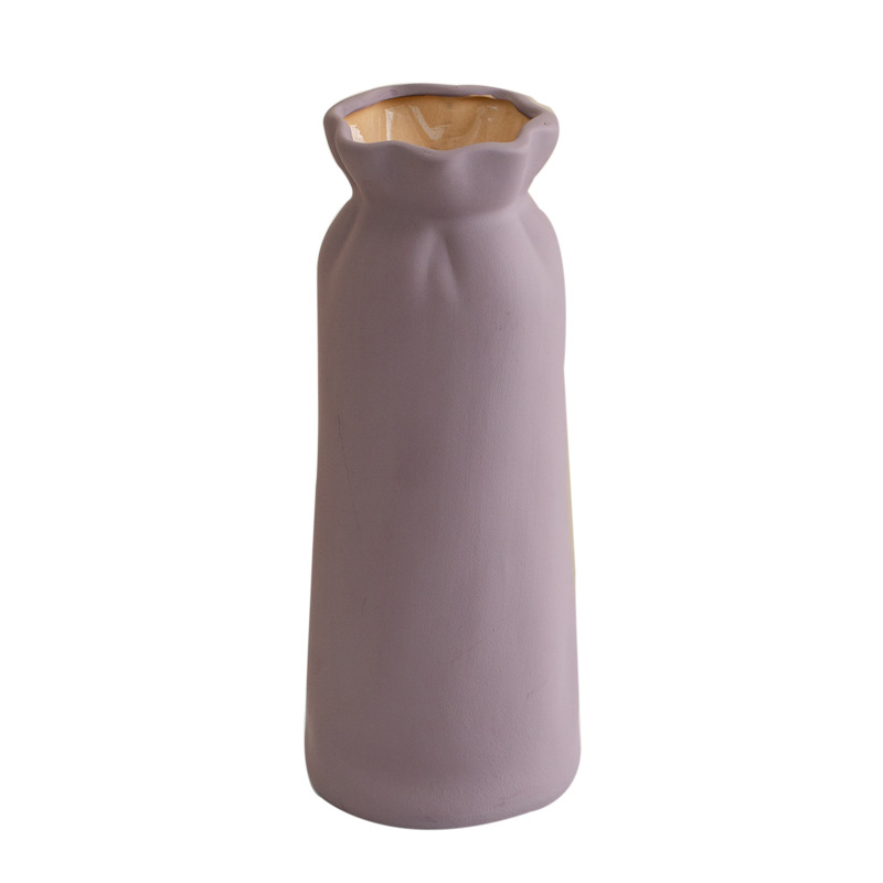 Porzellan -Vase -Blumenanordnung Keramikvase