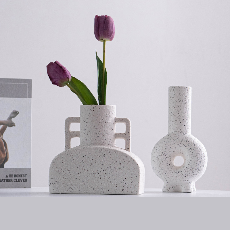Kreativität und Innovationsstil Design Porzellan Vase Home Desktop -Dekorationen weiße Sandkörnchen fühlen Keramikvase