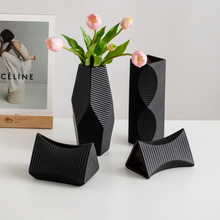 Moderne minimalistische Porzellanbodenvase - Mehrere Farben, glasiert schwarz, weiß usw. Finish für zeitgenössisches Home Office Decor