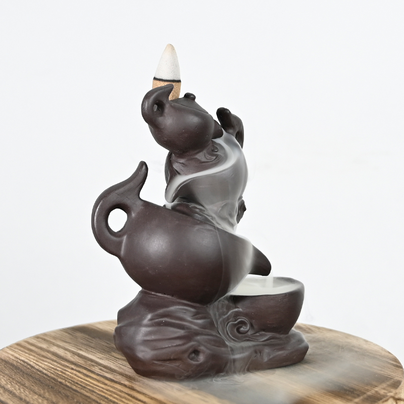 Keramik Drei Teekannen zusammen gestapelt Stil Design Weihrauchkegel Wasserfall Backflow Little Buddha Skulptur Keramik Backflow Weihrauch Brenner