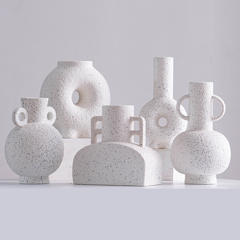Kreativität und Innovationsstil Design Porzellan Vase Home Desktop -Dekorationen weiße Sandkörnchen fühlen Keramikvase