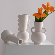 Moderne minimalistische Keramikvase - Skandinavische Blumenvase für Wohnzimmer