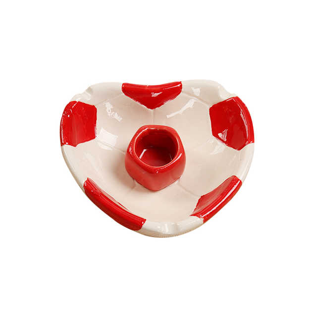 Fußball, Basketball-Stil im Herzen Eine kleine Liebe zum Stil des Keramik-Aschenbechers