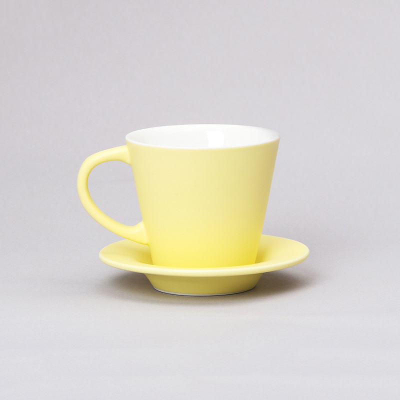 benutzerdefinierte Logo Geschenkbox Porzellan Kaffeetasse Set mit Cup Pad Platte 260ml Schwarz 、 Weiß 、 Verschiedene Farben Keramik Cup Set